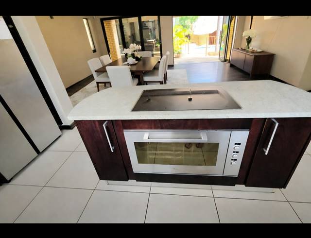 5 BEDROOM FREEHOLD FOR SALE IN WELGELEGEN